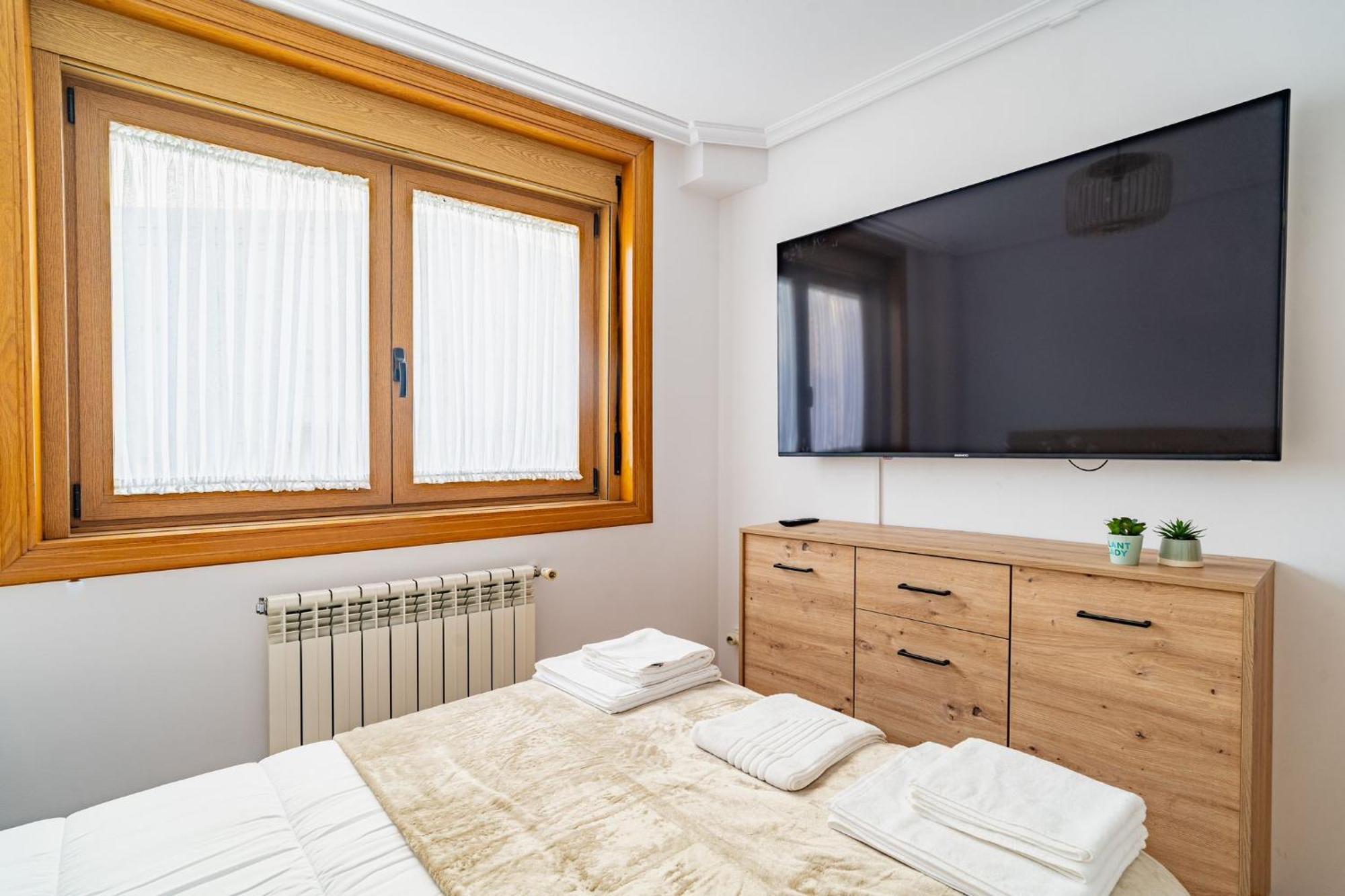 Vistas Del Valle Con Parking Appartamento